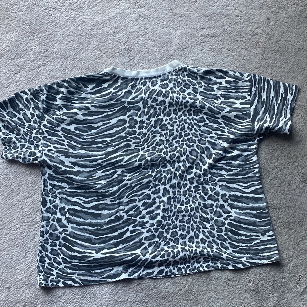 Current/Elliott warped leopard “ the roadie top” - Picture 7 of 10
